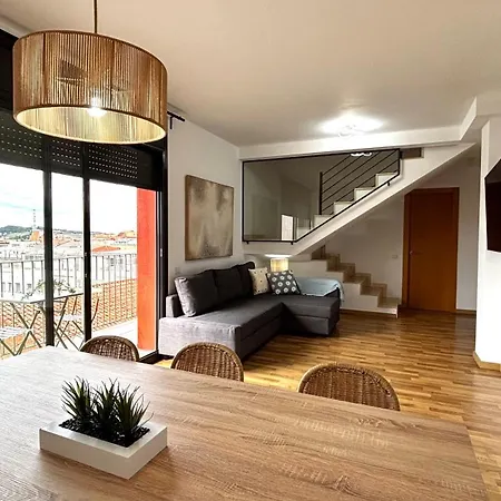 Duplex Familiar Con Terraza By Prestigi *