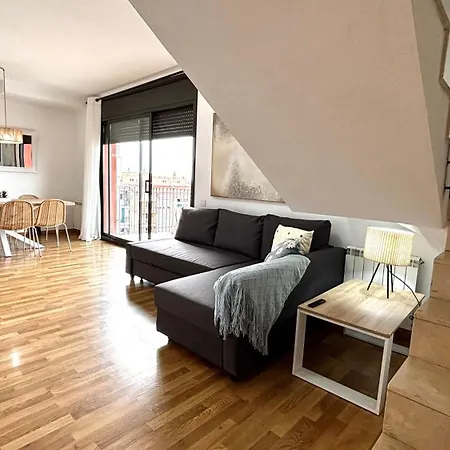 Apartment Duplex Familiar Con Terraza By Prestigi *