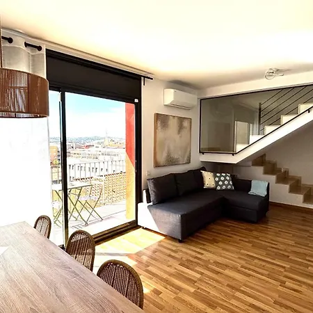 Duplex Familiar Con Terraza By Prestigi Apartment Terrassa